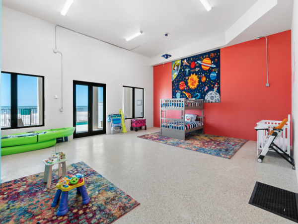 Beachfront Home in Fort Myers with Panoramic Gulf Views
